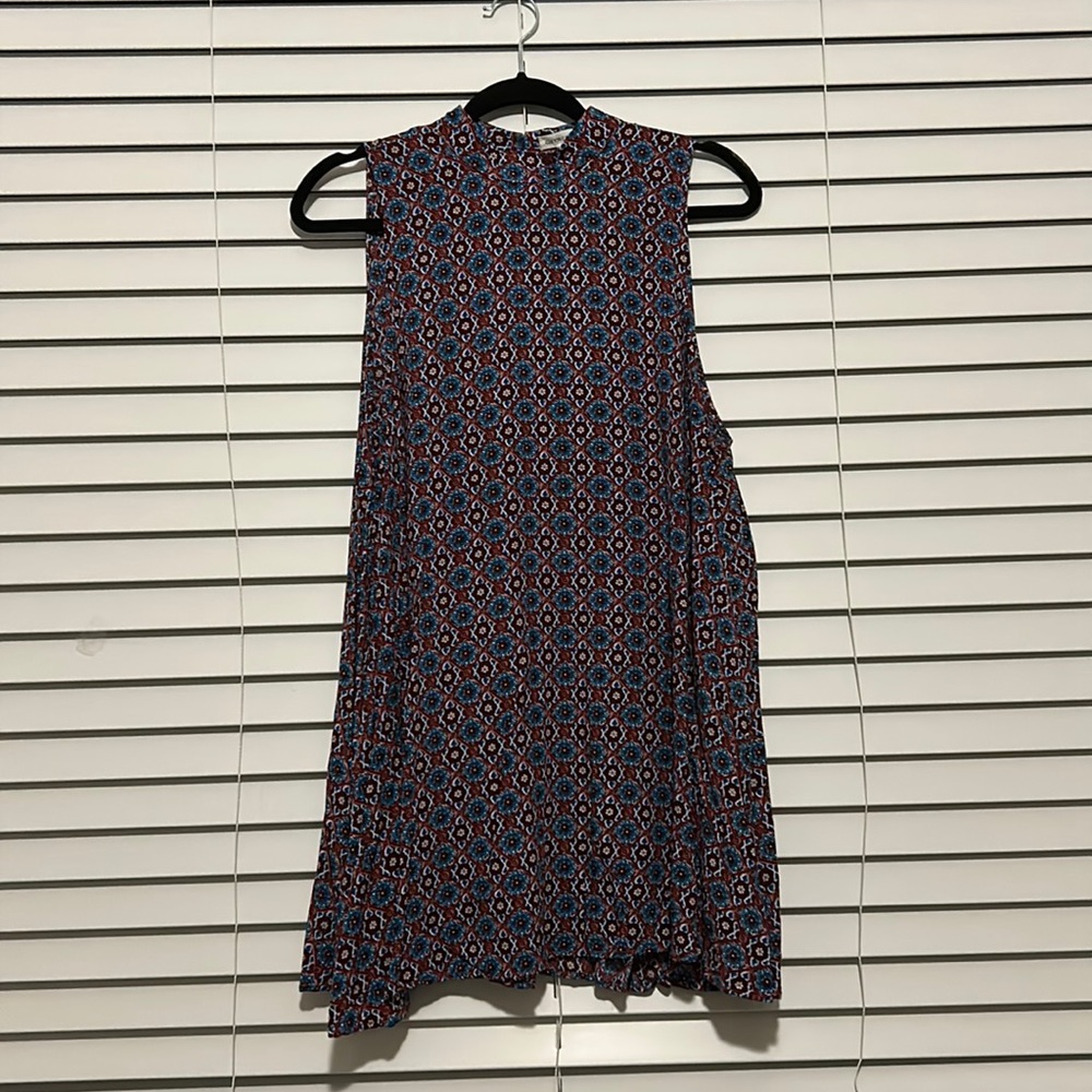 L patterned dress